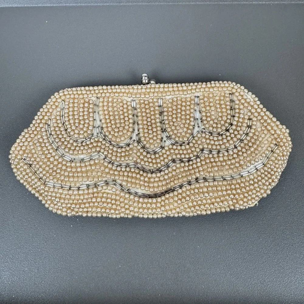 Vintage Beaded Kisslock Clutch‎ Made in Japan Pearl Glass Bead Evening Bag